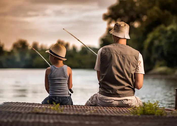 Bucheneck Perfekt Fuer Familien & Groessere Gruppen Im Seenland Lausitz 別荘 *