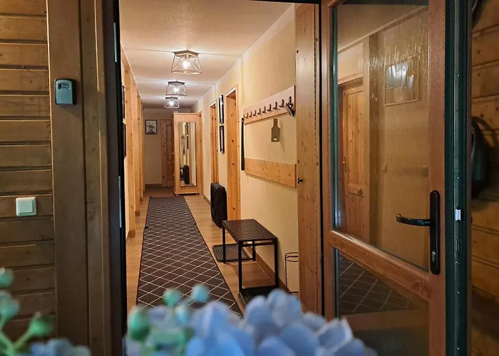 Bucheneck Perfekt Fuer Familien & Groessere Gruppen Im Seenland Lausitz * Kromlau